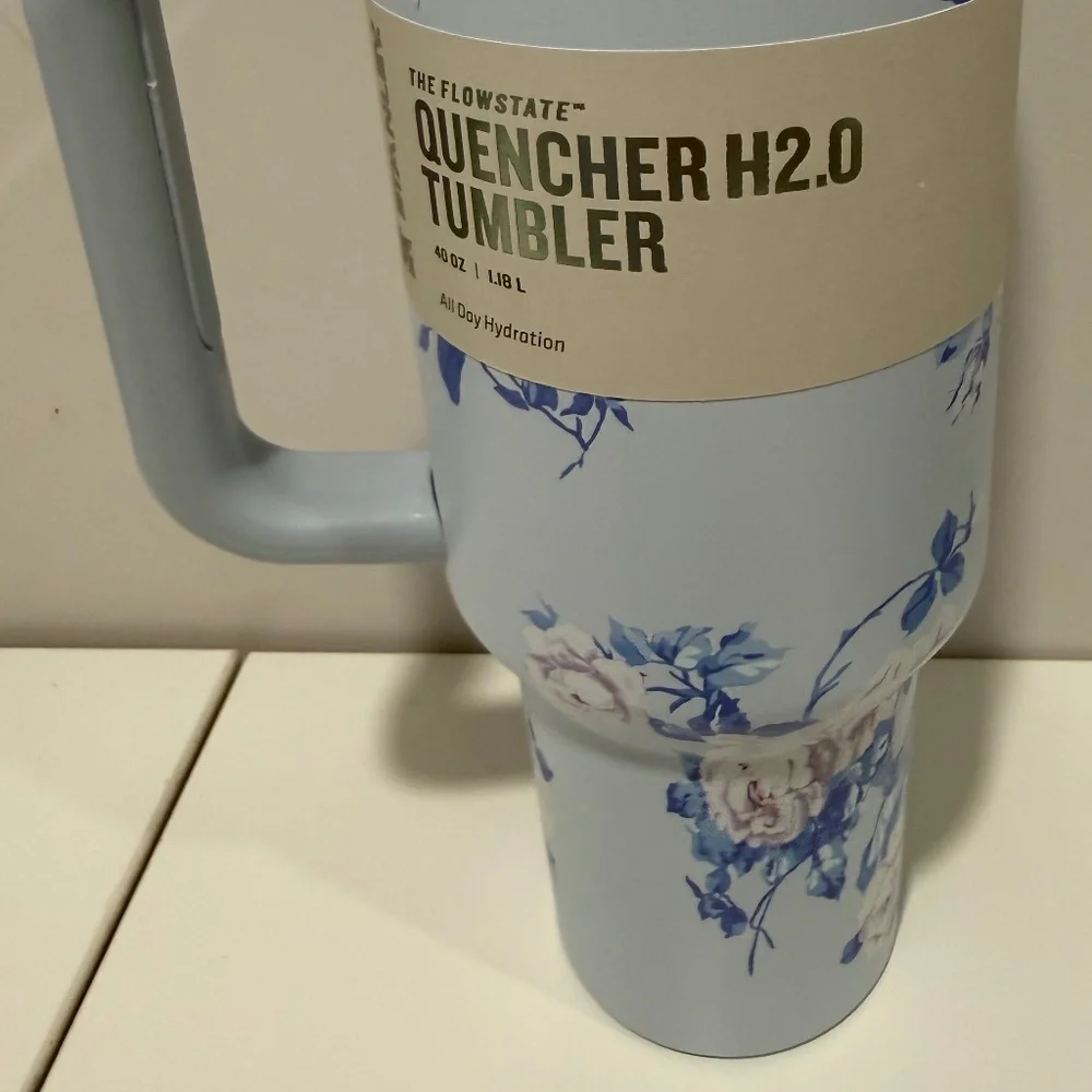 Stanley x LoveShackFancy Everblooming Rosettes  40 OZ Quencher Blue Tumbler - Picture 4 of 8